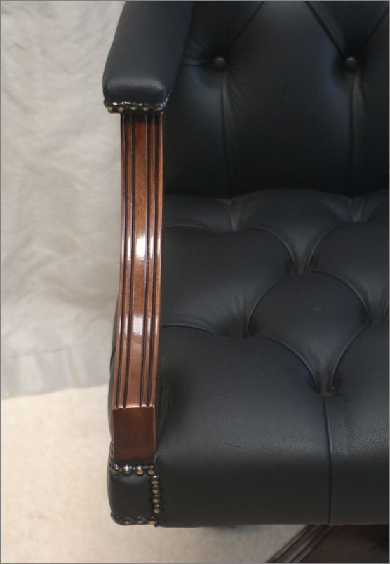 9032 Gainsborough Desk Chair in Black (6)